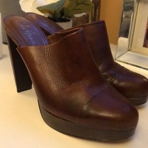 Brown Cole Haan Clog HeelShoes Size 8